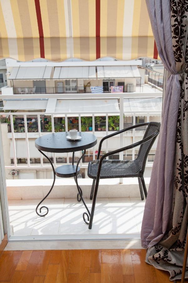 Amazing Apartment With View! Pireus Exteriör bild