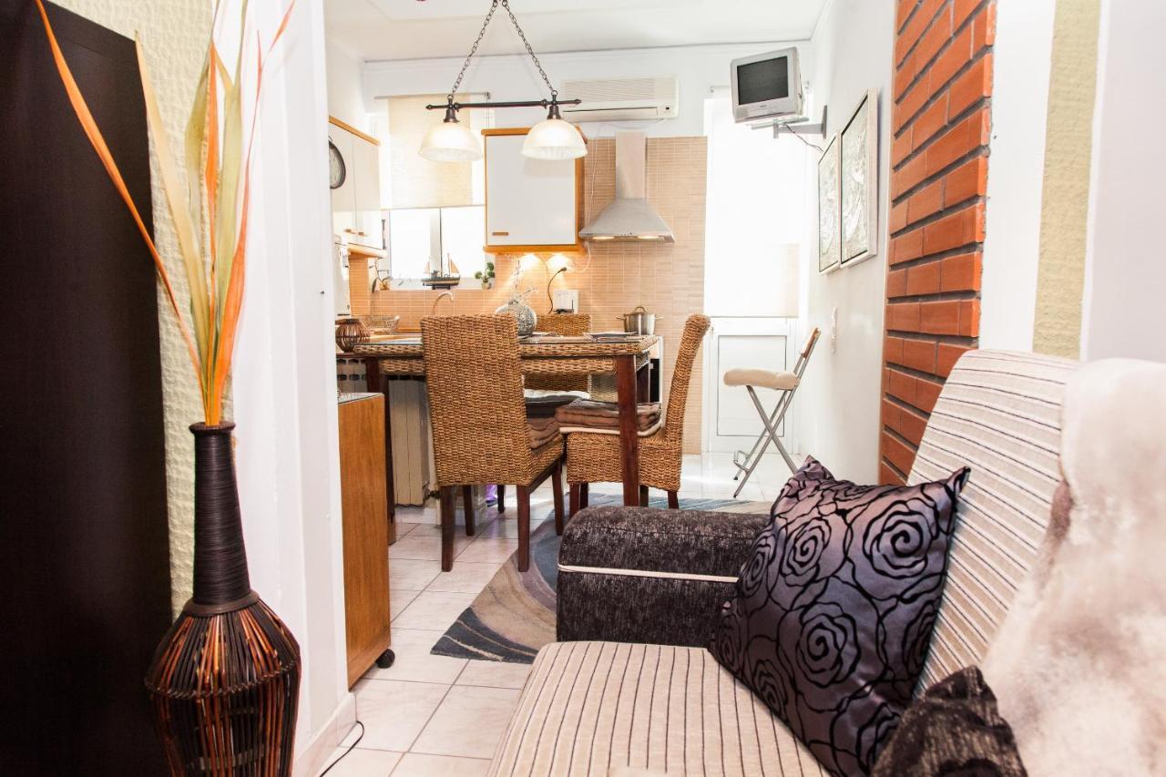 Amazing Apartment With View! Pireus Exteriör bild
