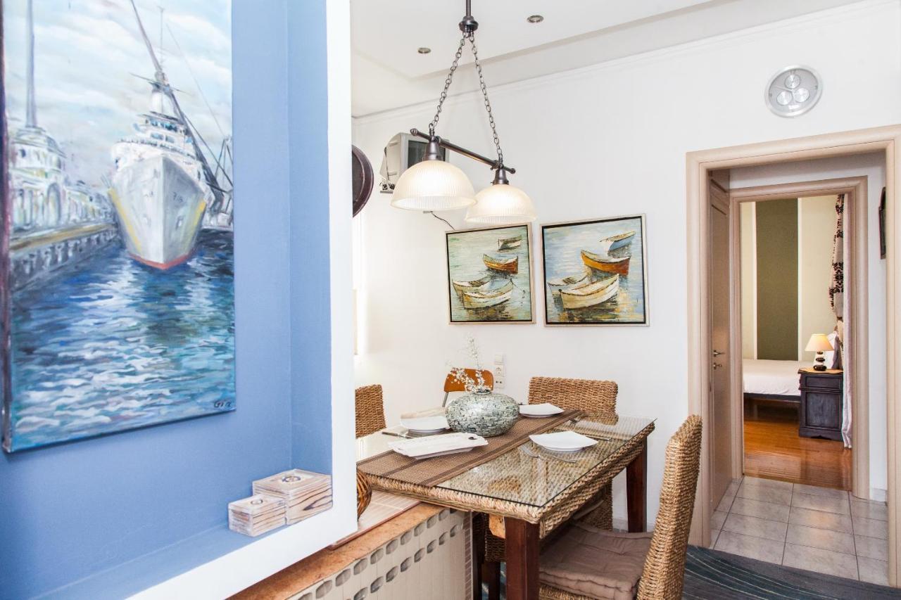 Amazing Apartment With View! Pireus Exteriör bild
